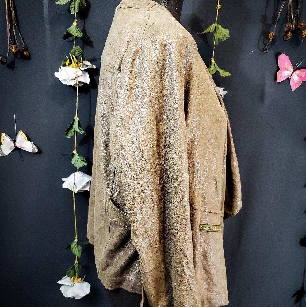 Jacket - Picture 2 of 4